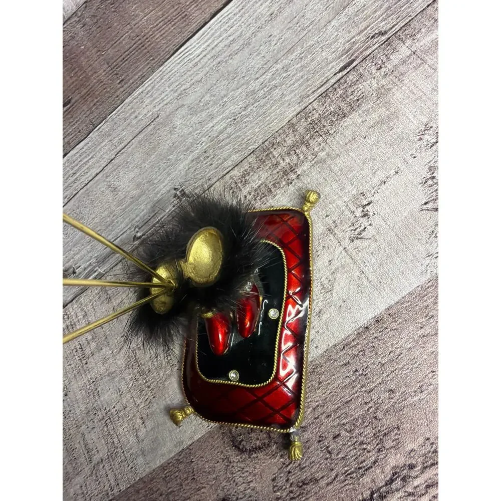 Vintage Enamel Cloisonné Gold Red Fur Boots Photo Card Holder Christmas Oz Gift